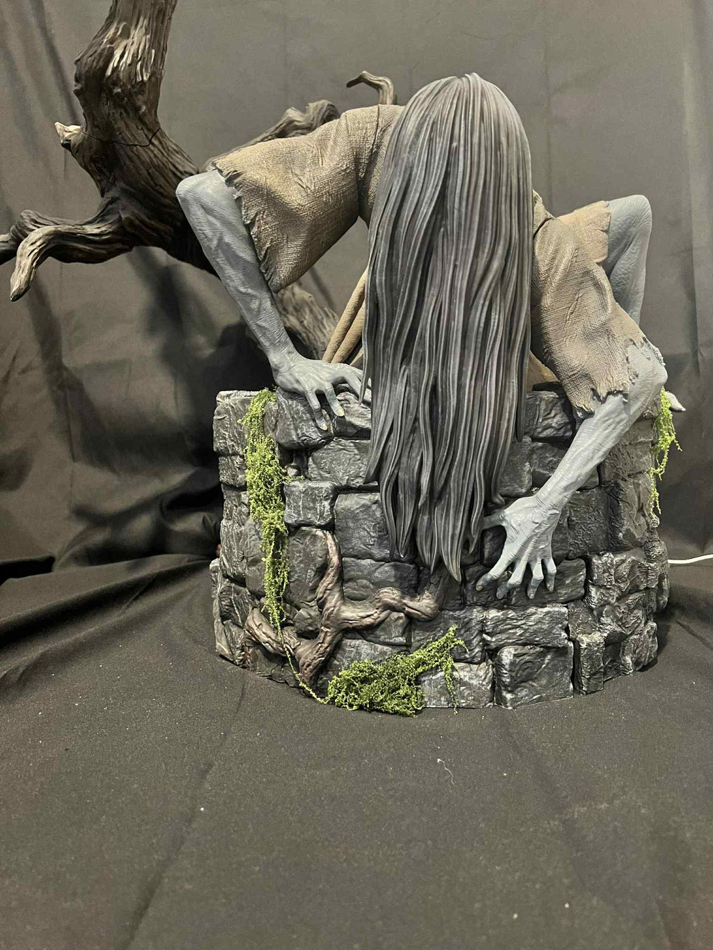 Saraya 1/6 Horror Figure | Ghost Girl from the Well | Creepy