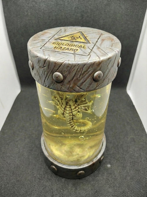 Alien Facehugger Specimen Jar, Bio Organic Jar, 3D Printed Diorama Art