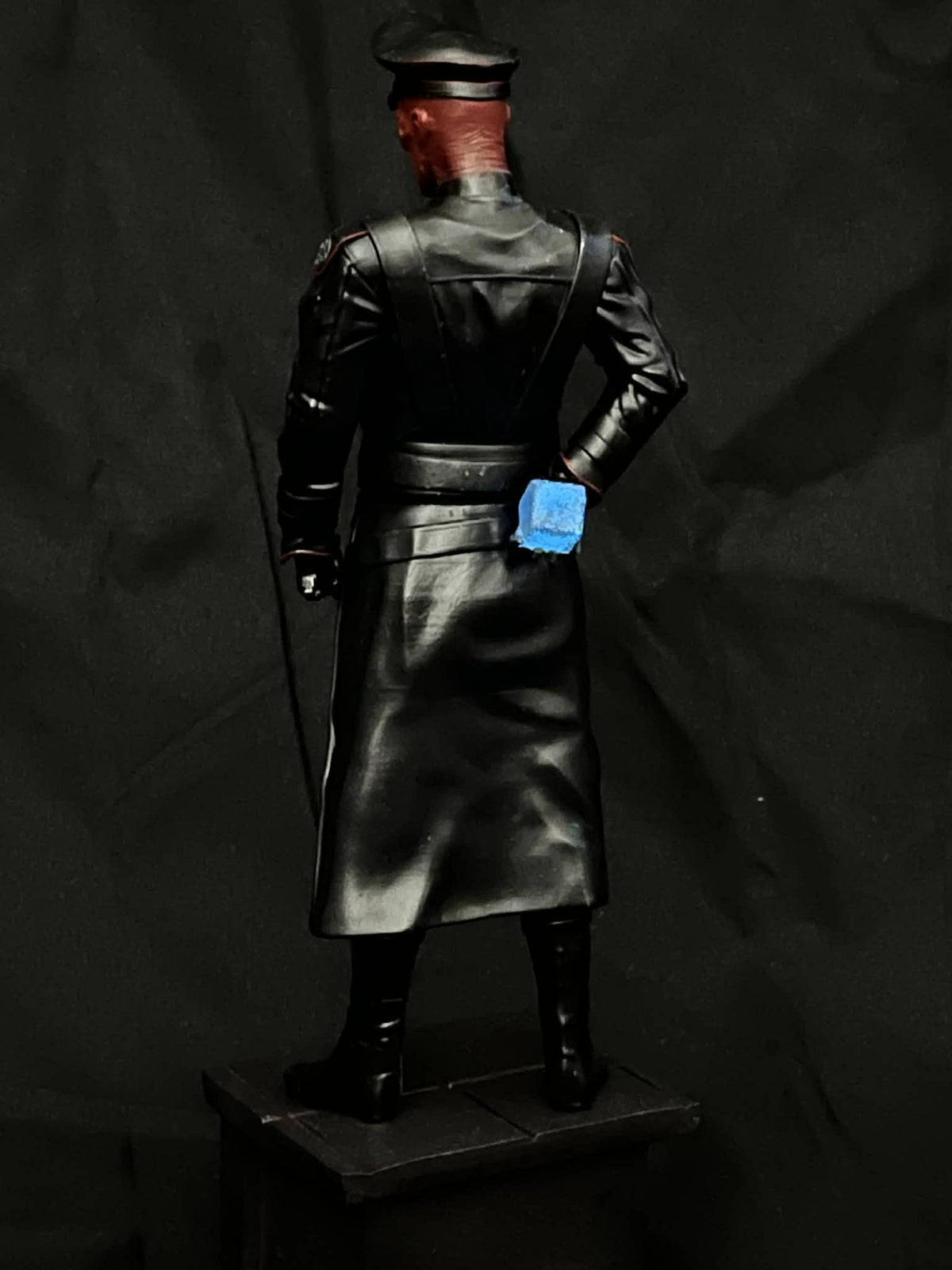 Infernal Commander 1/6 Scale Hand-Painted Resin Statue, Dark