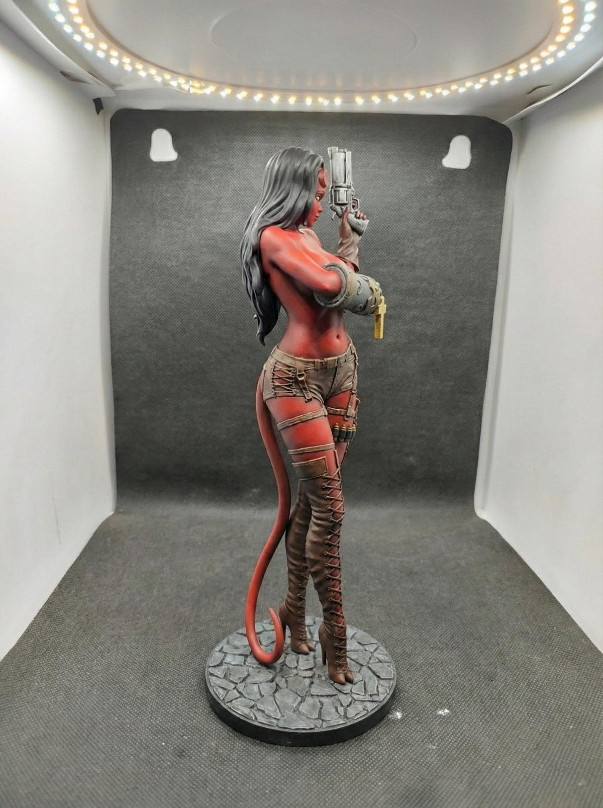 Hand-Painted Red Demoness Resin Statue | 1/6 Scale Fantasy Art