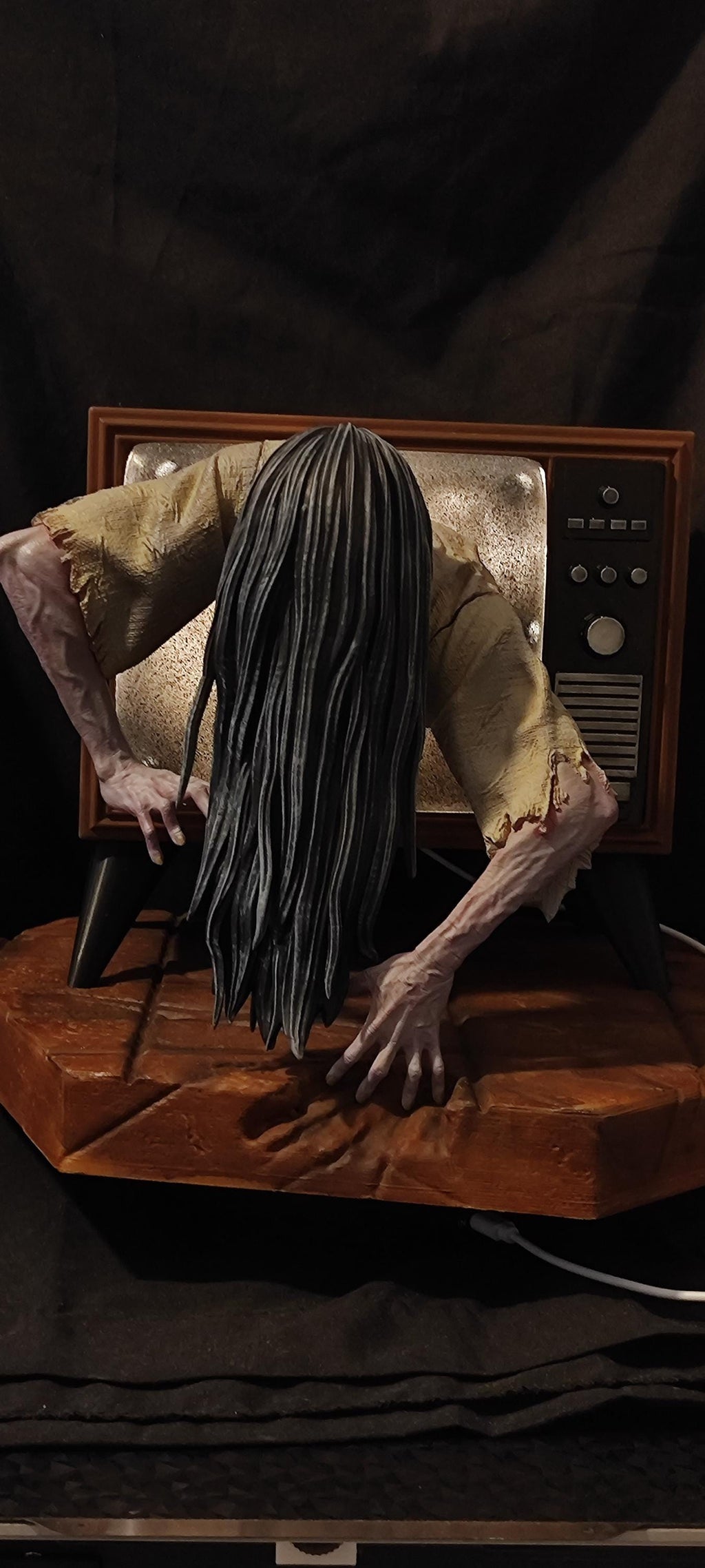Mara the Forsaken – 1/6 Scale Horror Resin Figure with LED light