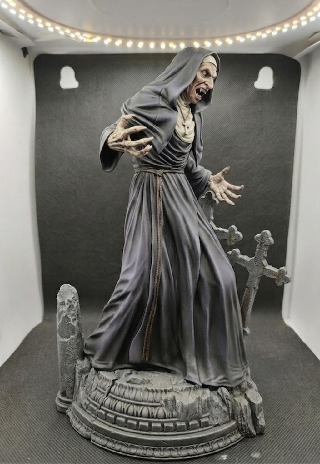 Hand-Painted Unholy Sister 1/6 Scale Horror Statue - Gothic Decor