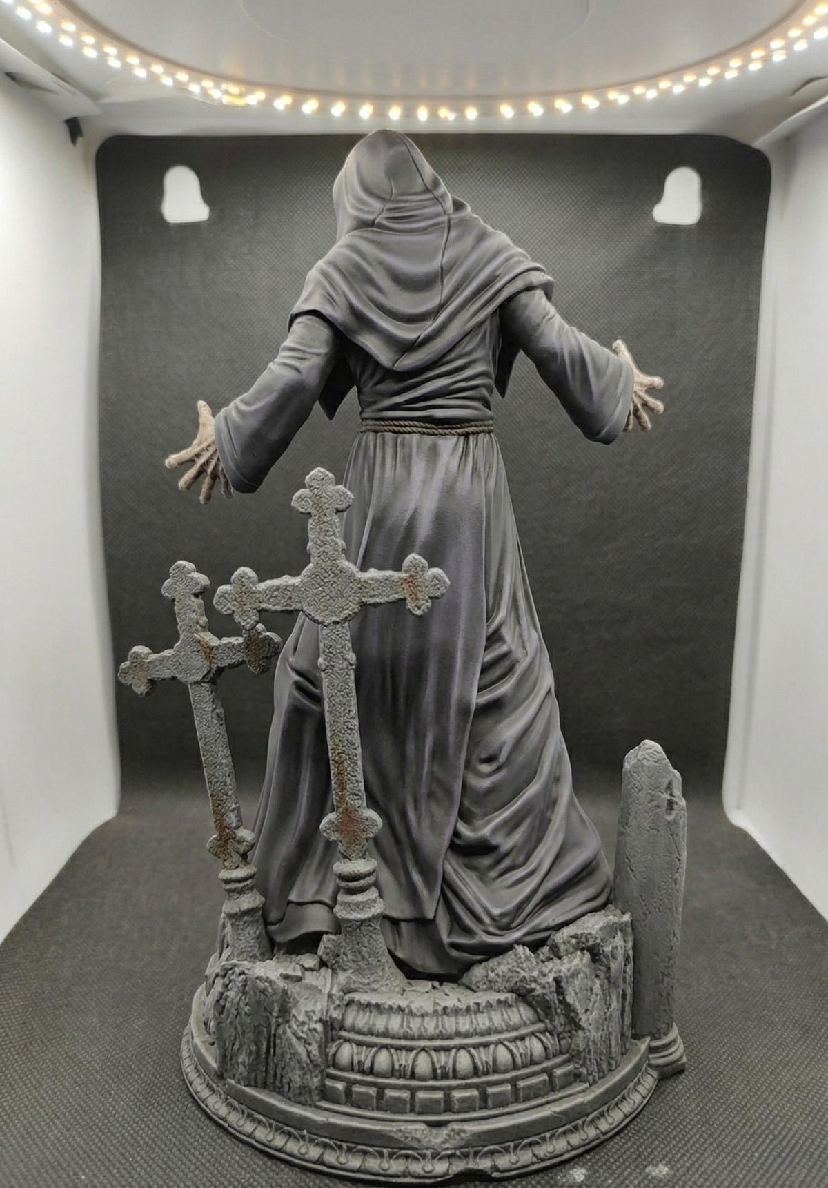 Hand-Painted Unholy Sister 1/6 Scale Horror Statue - Gothic Decor