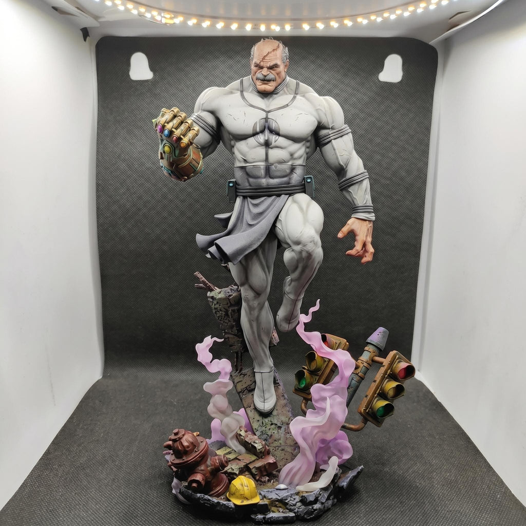 Korvax – The Crimson Invincible General Resin Statue