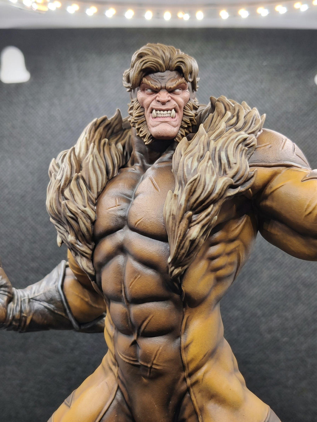 Savage Hunter Figure | 1/6 Scale Hand-Painted Feral Beast Statue