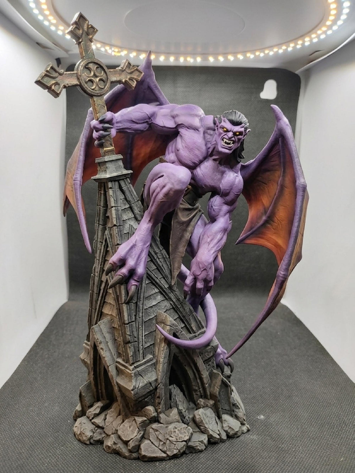 The Winged Sentinel | Monumental 1/6 Scale Resin Statue