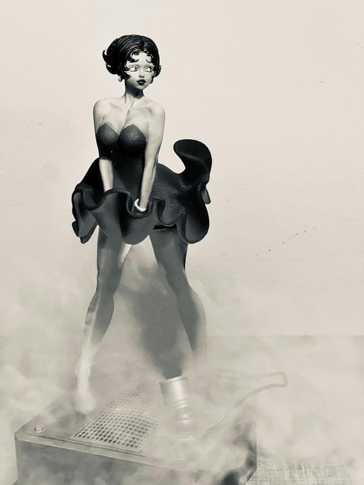 Betty Boo 1/6 Scale / desk light and essential oil diffuser