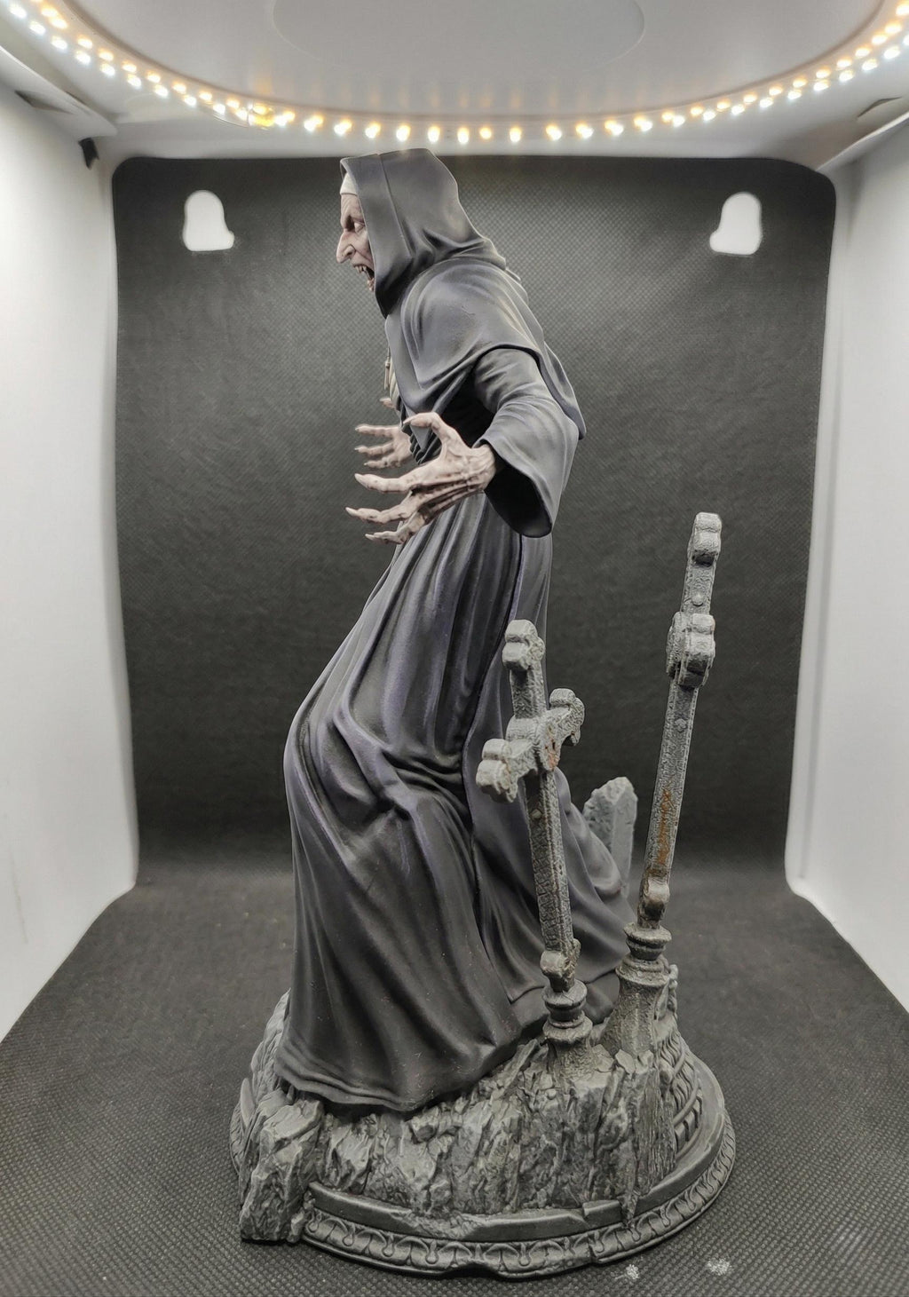 Hand-Painted Unholy Sister 1/6 Scale Horror Statue - Gothic Decor