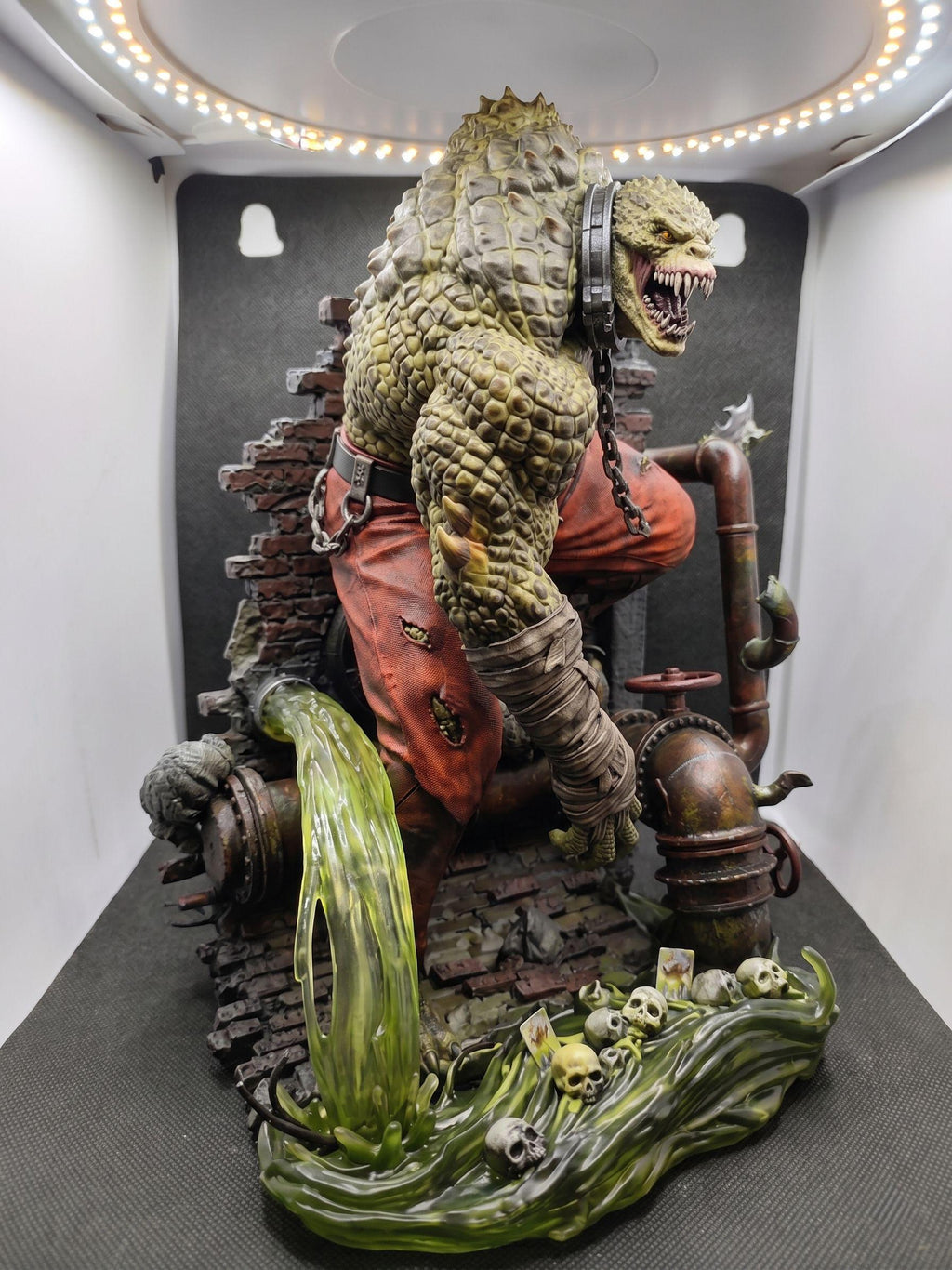 Reptilian Enforcer – 25cm Custom Action Figure