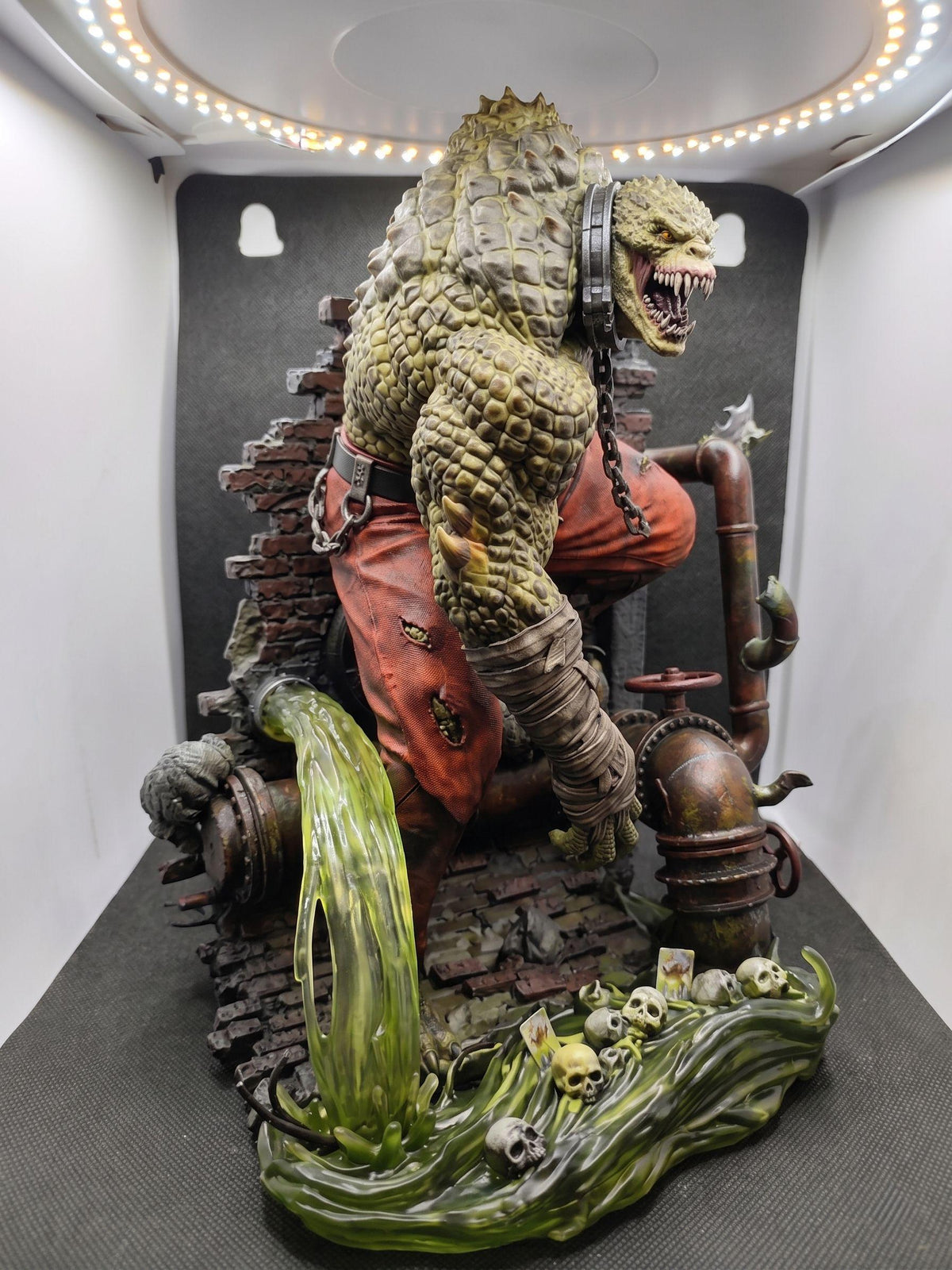 Reptilian Enforcer – 25cm Custom Action Figure