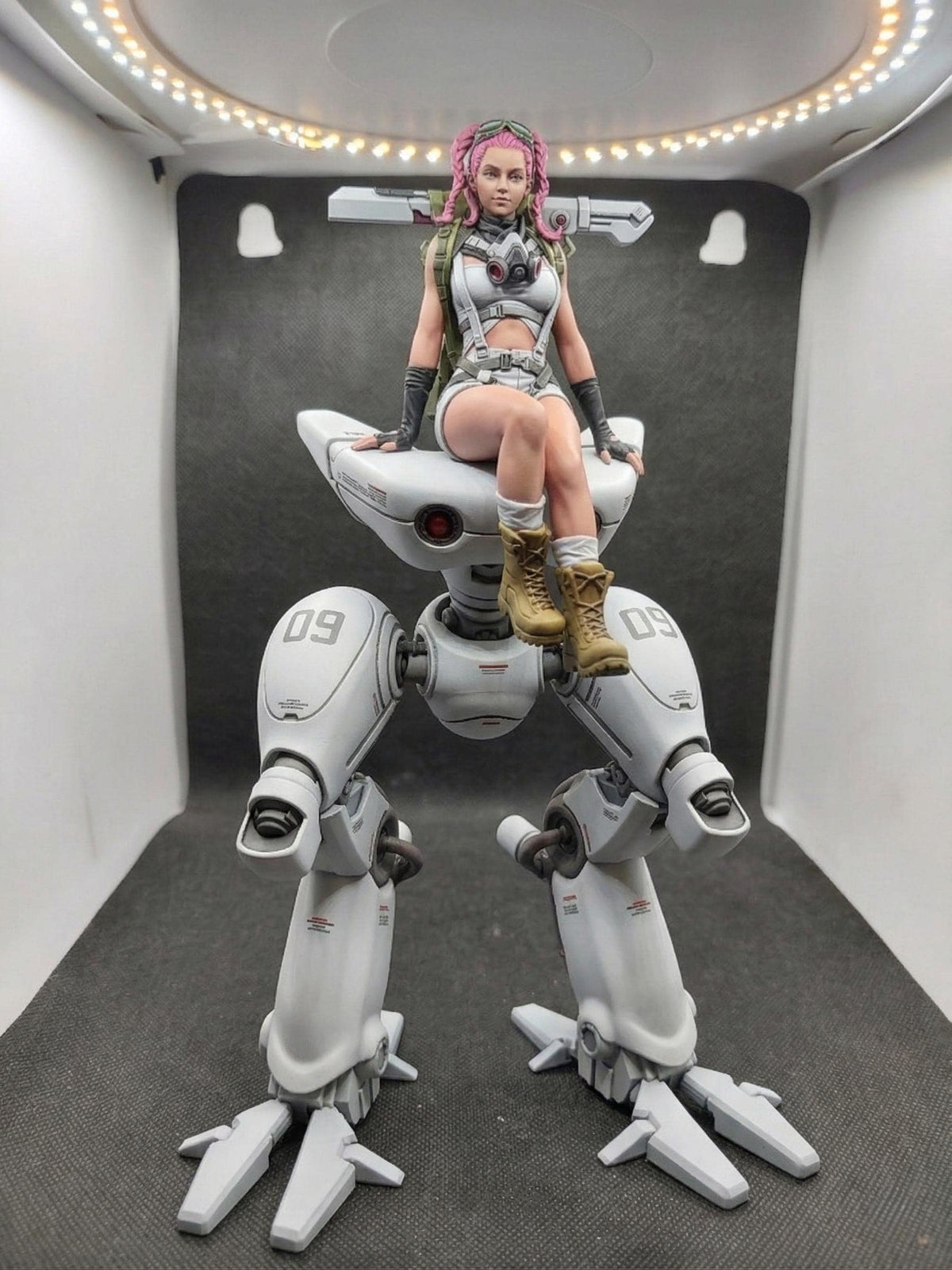 Cyber-Rebel Figure 1/6 Scale