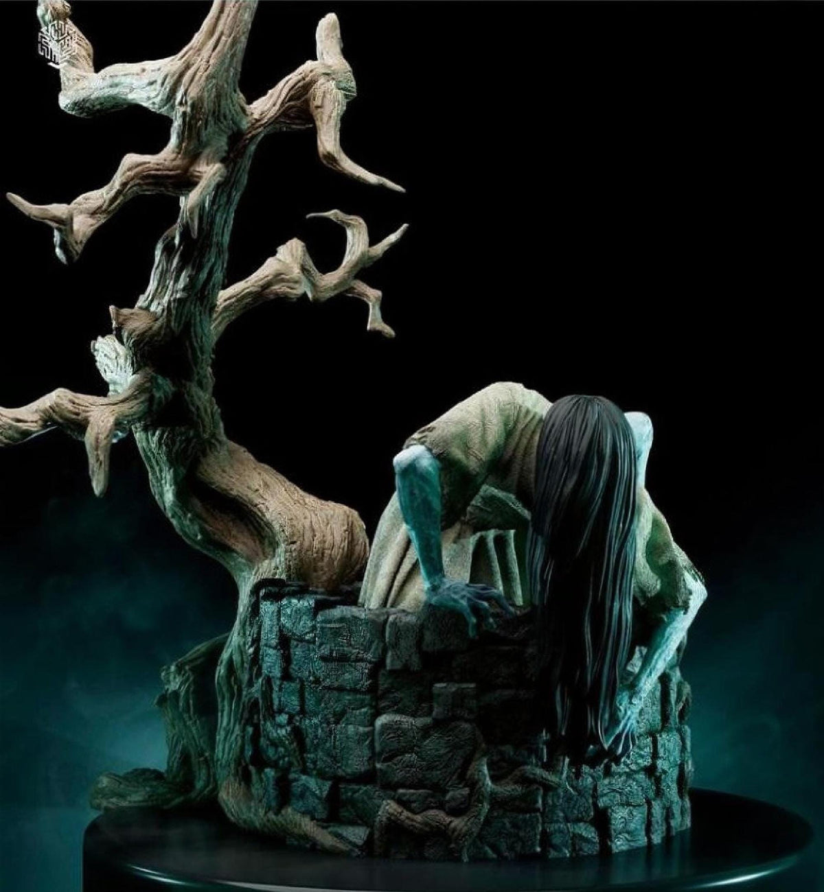 Saraya 1/6 Horror Figure | Ghost Girl from the Well | Creepy