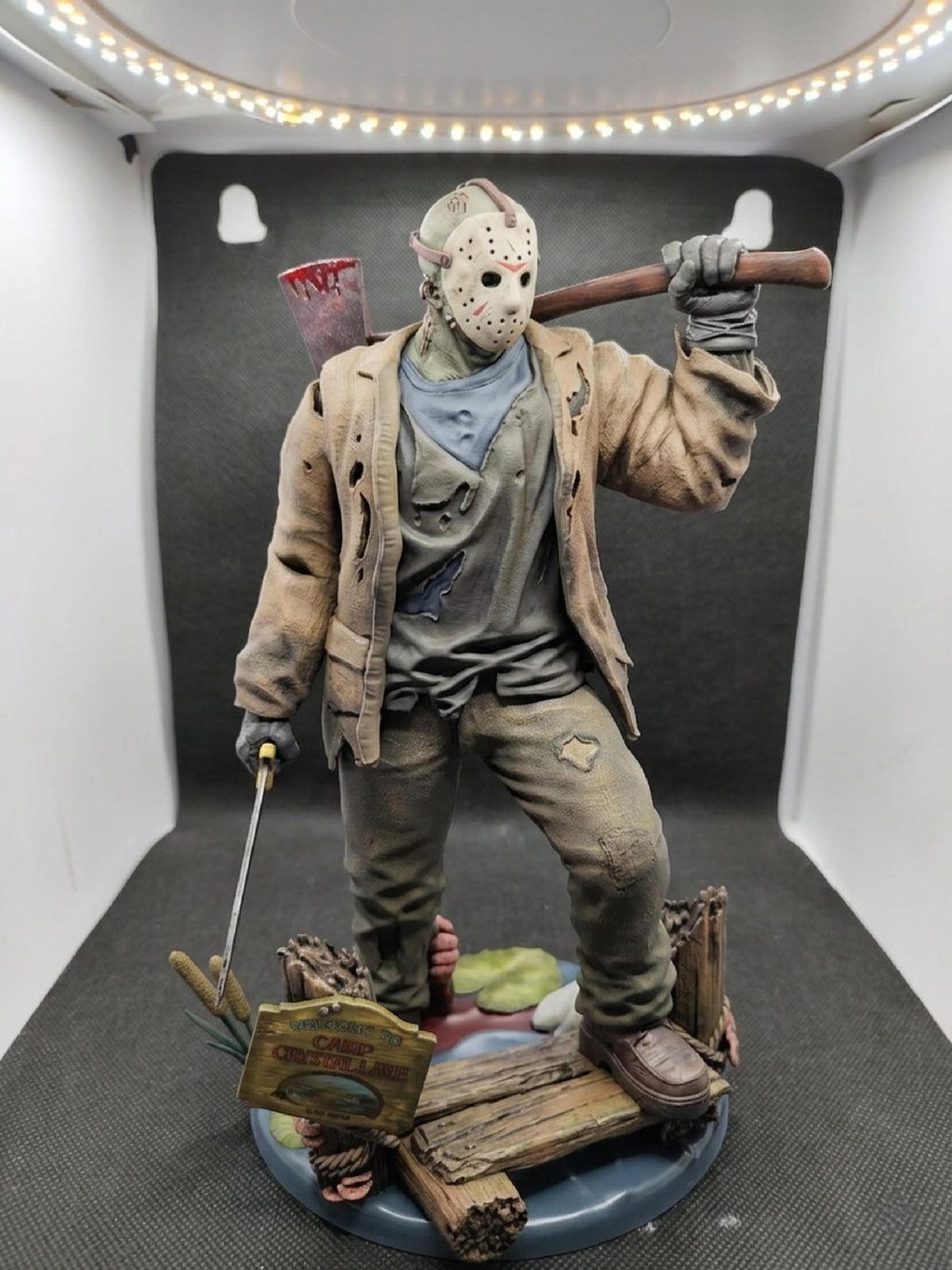 Hand-Painted Hockey Mask Killer Statue – 3D Printed Horror