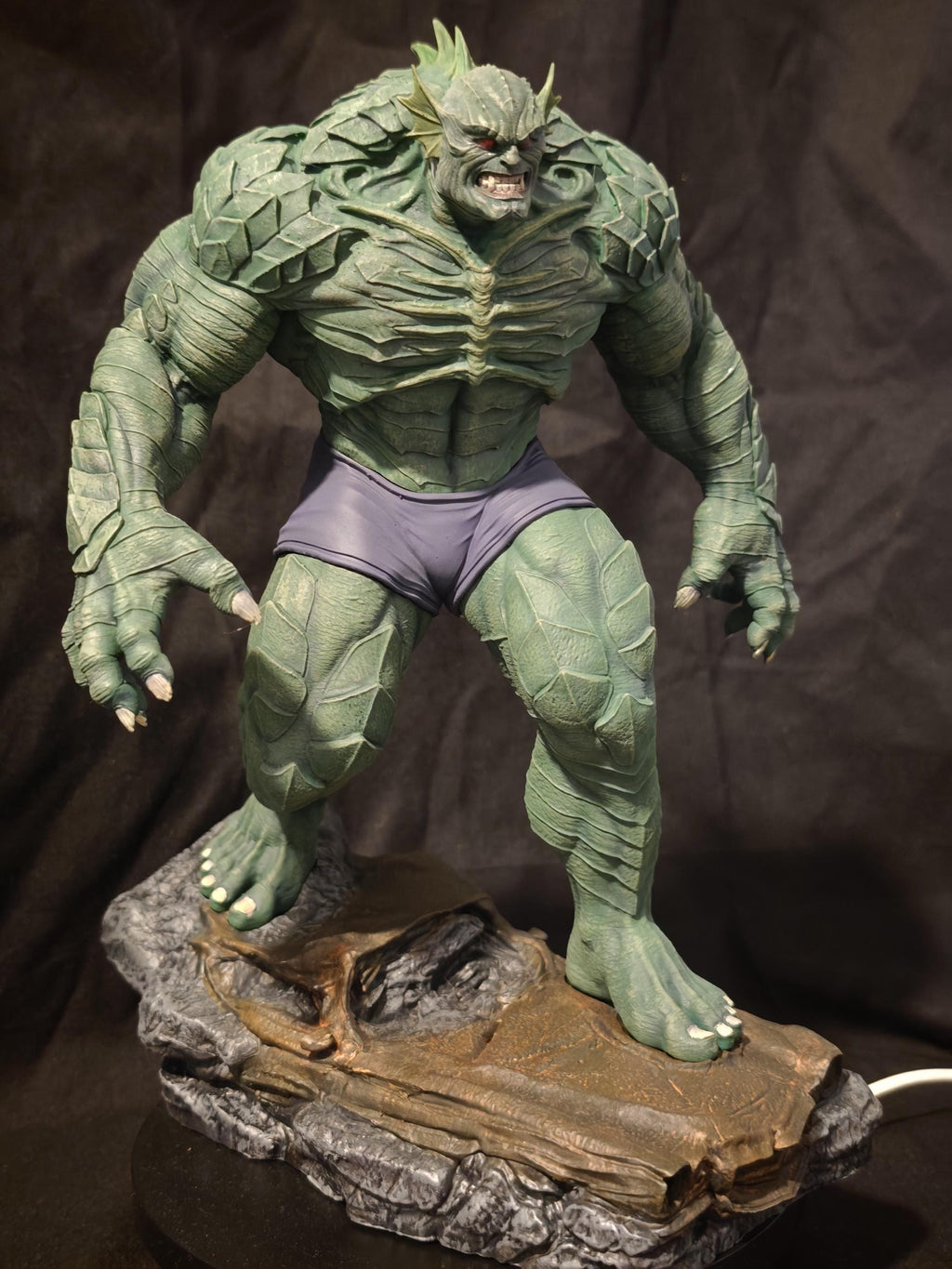 Gamma Brute 1/6 Scale Figure – Hand-Finished Mutant Warrior