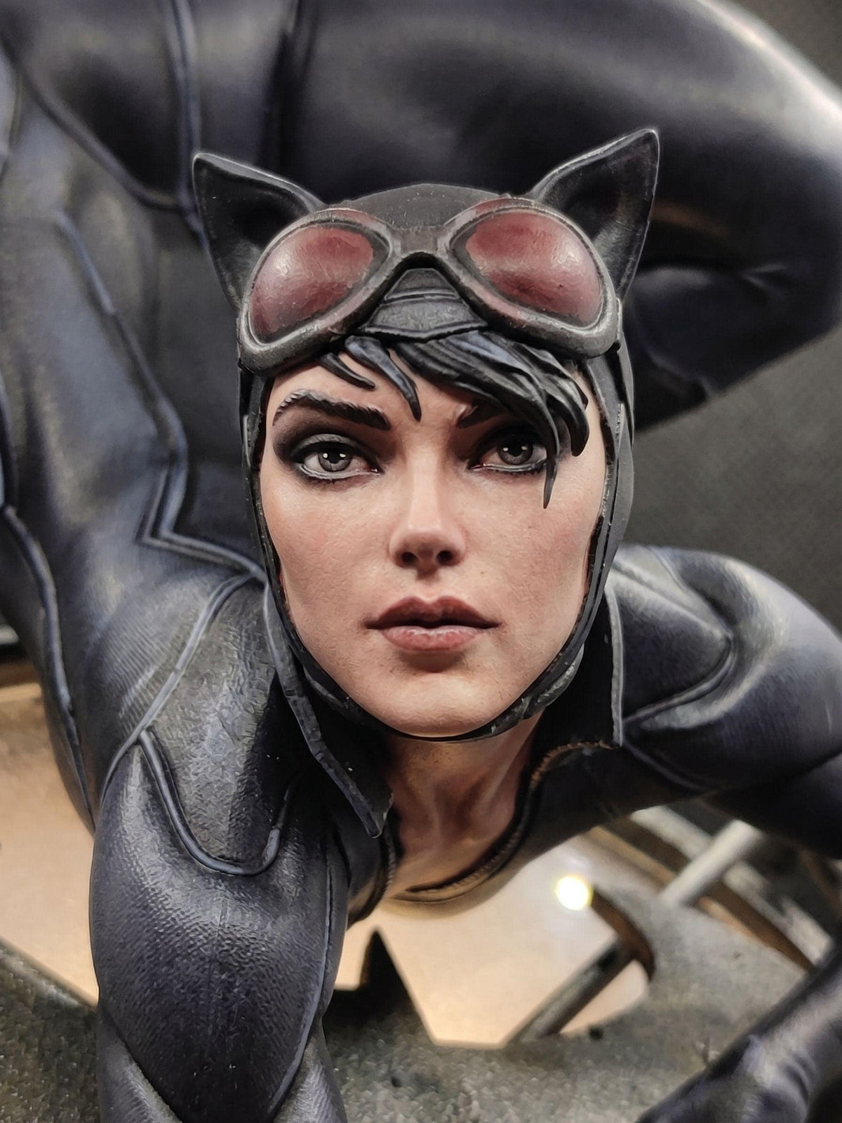 Biker Woman Figure, 1/6 scale statue with LED bat sign